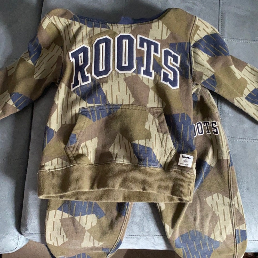 Boys camo roots track suit